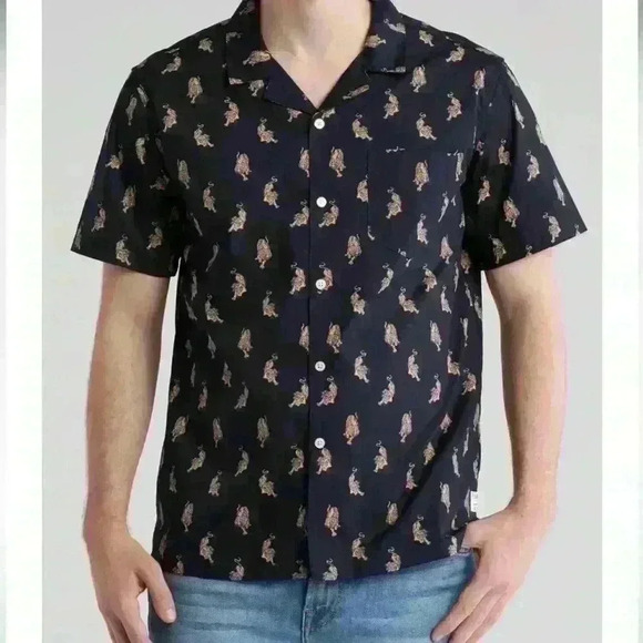 Public Art size large button down black tiger - Picture 1 of 8